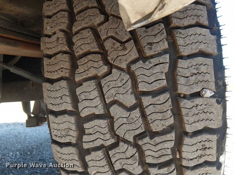 image for item NU9750 2007 Chevrolet Silverado 1500 Crew Cab pickup truck