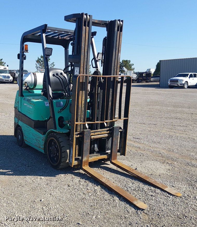 MONTACARGAS MITSUBISHI FG025K