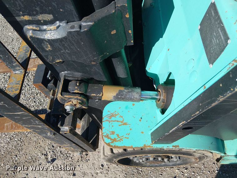 image for item NU9753 Mitsubishi FG025K forklift