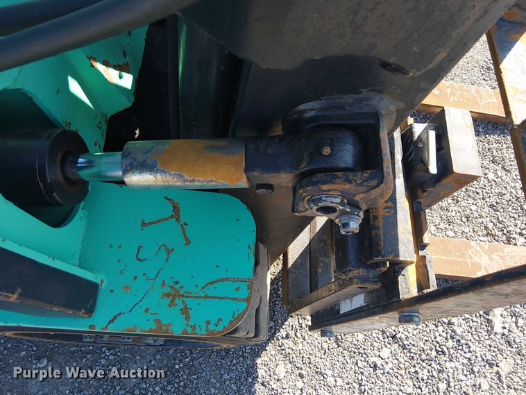 image for item NU9753 Mitsubishi FG025K forklift