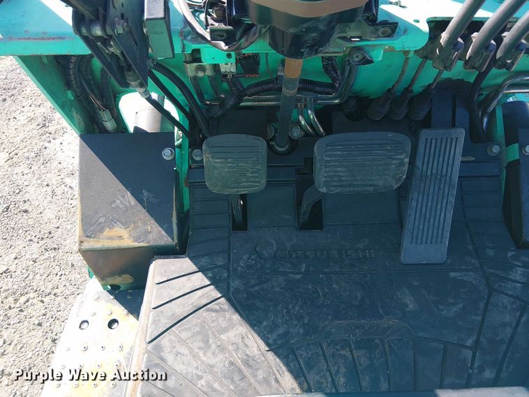 image for item NU9753 Mitsubishi FG025K forklift