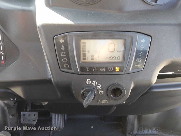 image for item NU9754 2015 Kubota RTV-X1100C utility vehicle