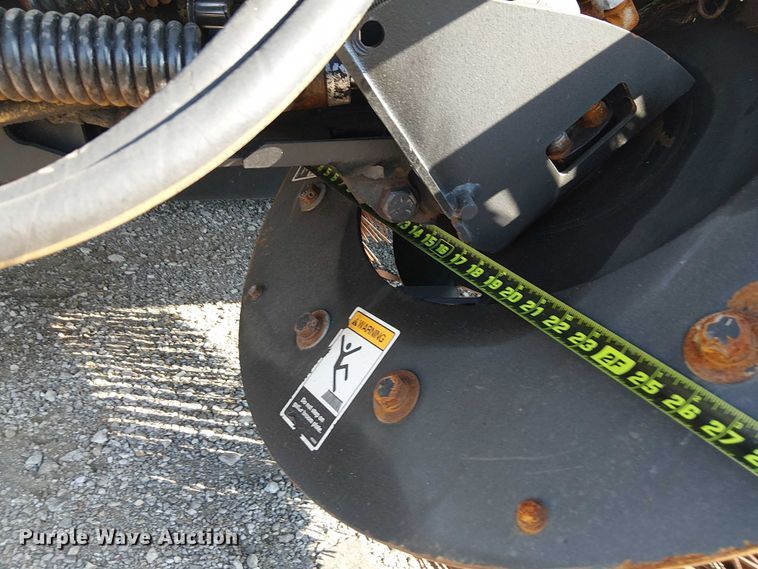 image for item NU9757 2009 International 4300 street sweeper truck