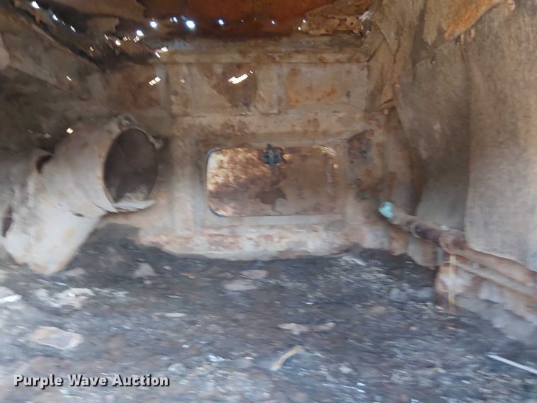 image for item NU9757 2009 International 4300 street sweeper truck