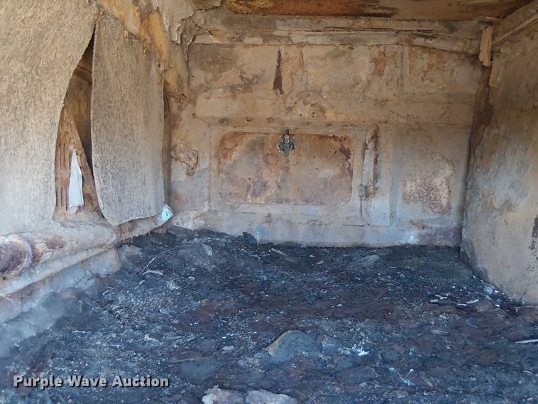 image for item NU9757 2009 International 4300 street sweeper truck