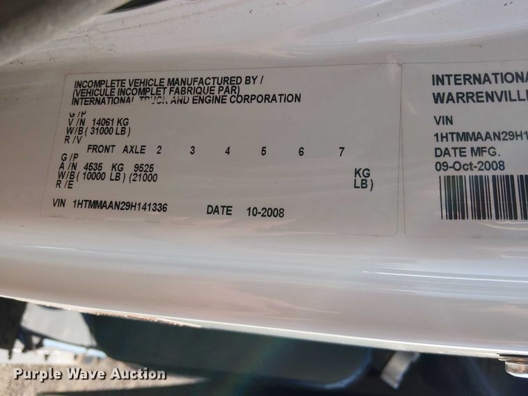 image for item NU9757 2009 International 4300 street sweeper truck