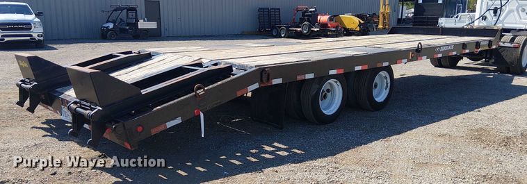 image for item NU9760 2013 Big Tex 4XPH equipment trailer