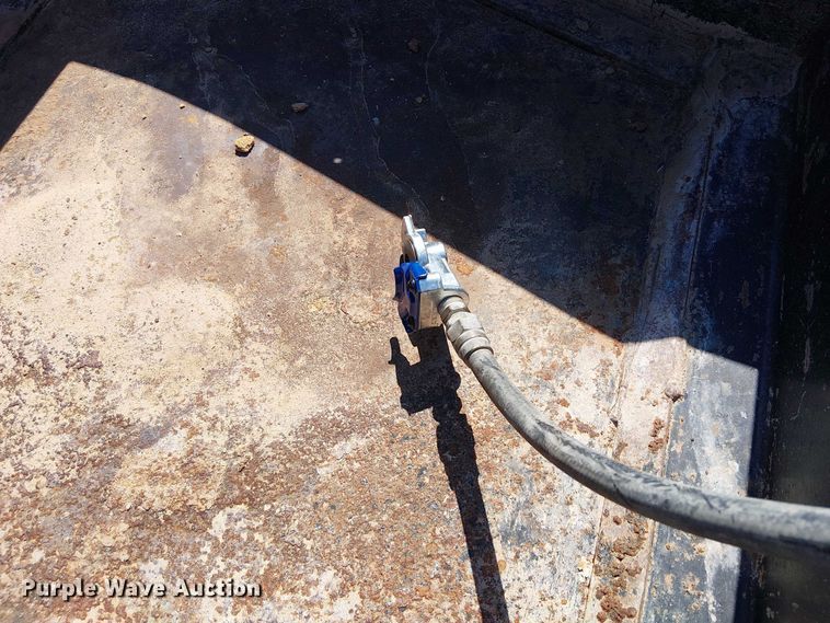 image for item NU9760 2013 Big Tex 4XPH equipment trailer