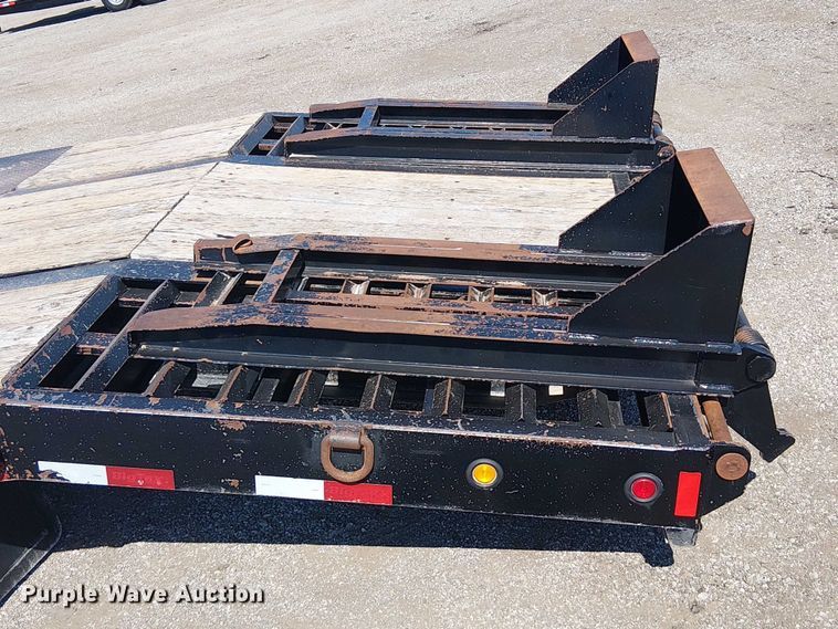 image for item NU9760 2013 Big Tex 4XPH equipment trailer