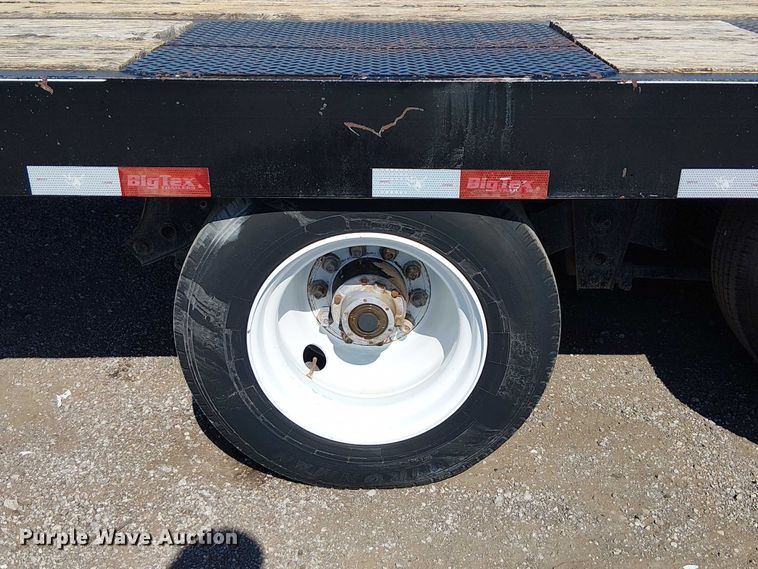 image for item NU9760 2013 Big Tex 4XPH equipment trailer