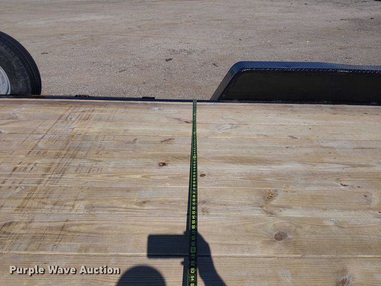 image for item NU9761 2023 Kaufman equipment trailer