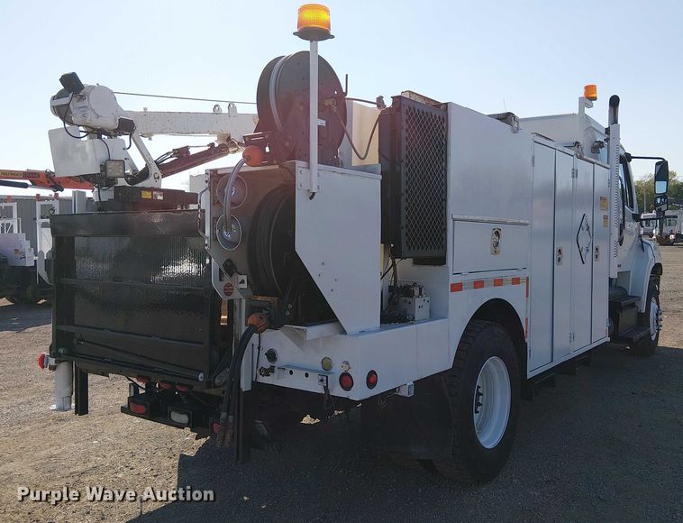 image for item NU9768 2012 Freightliner Business Class M2 utility / service truck