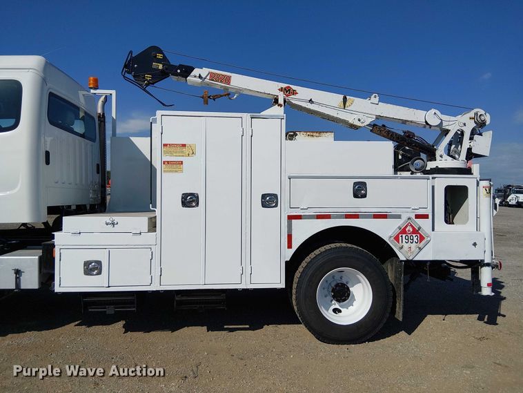 image for item NU9768 2012 Freightliner Business Class M2 utility / service truck