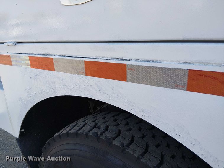 image for item NU9768 2012 Freightliner Business Class M2 utility / service truck