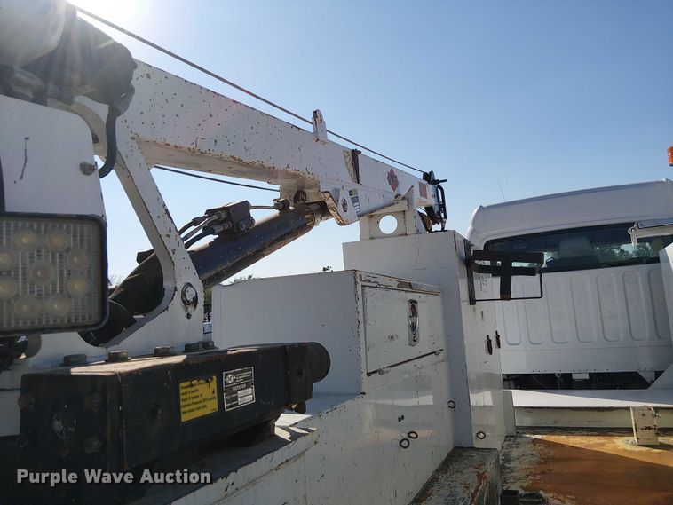 image for item NU9768 2012 Freightliner Business Class M2 utility / service truck