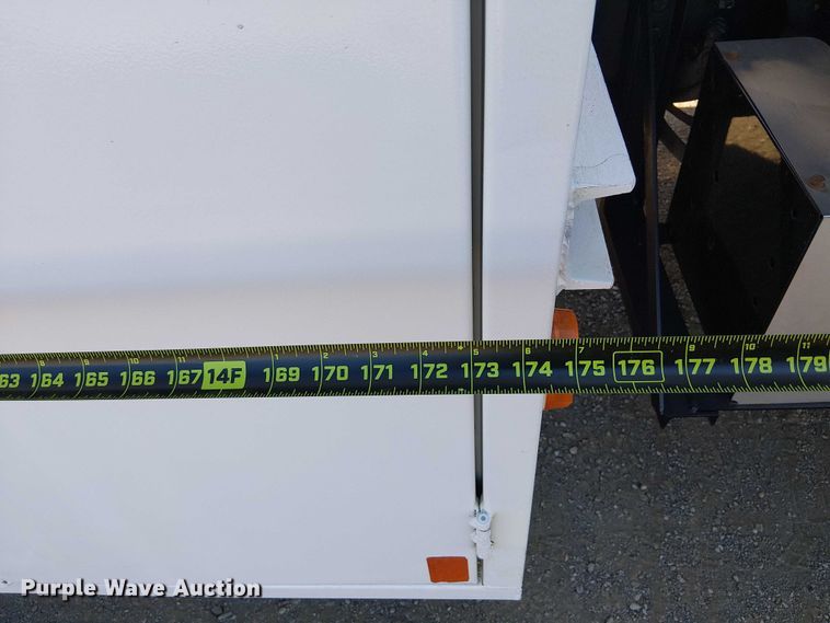 image for item NU9768 2012 Freightliner Business Class M2 utility / service truck