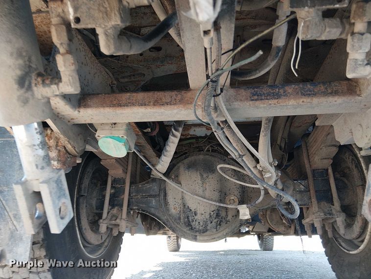 image for item NU9768 2012 Freightliner Business Class M2 utility / service truck