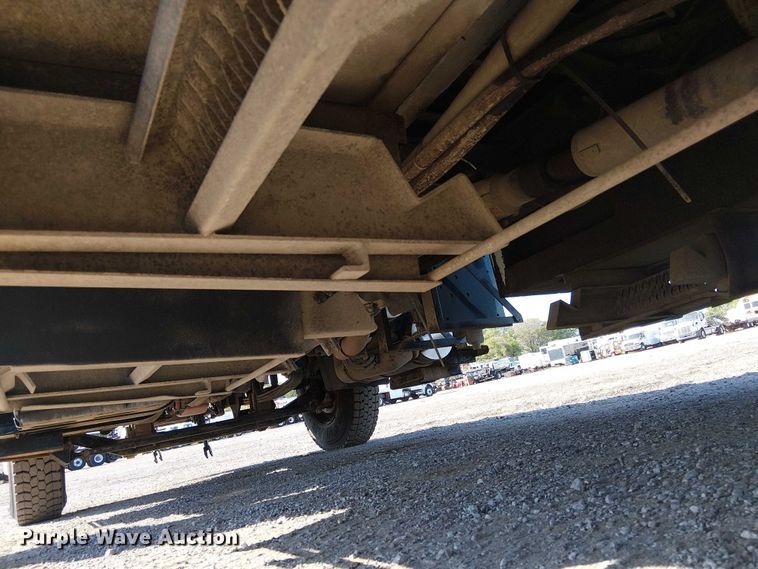 image for item NU9768 2012 Freightliner Business Class M2 utility / service truck