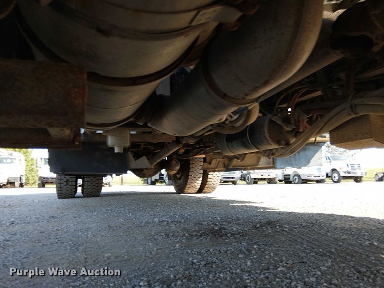 image for item NU9768 2012 Freightliner Business Class M2 utility / service truck