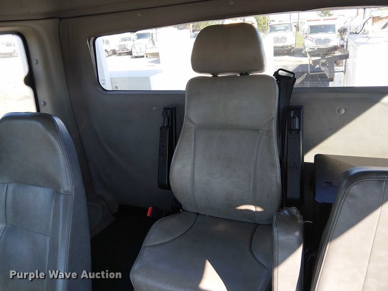 image for item NU9768 2012 Freightliner Business Class M2 utility / service truck