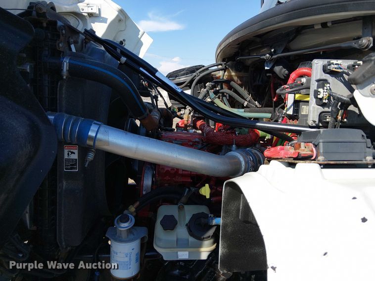 image for item NU9768 2012 Freightliner Business Class M2 utility / service truck