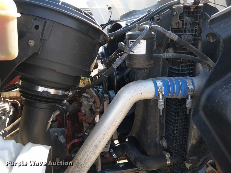 image for item NU9768 2012 Freightliner Business Class M2 utility / service truck