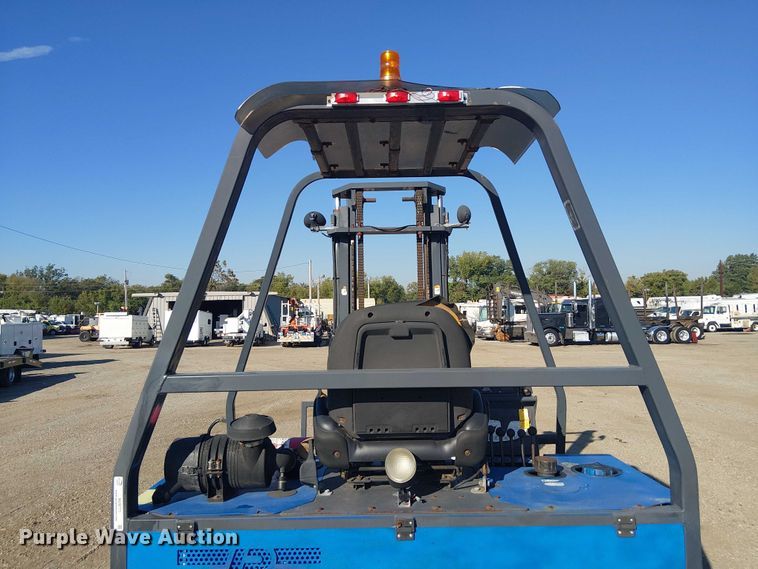 image for item NU9771 2008 Princeton PB50 forklift
