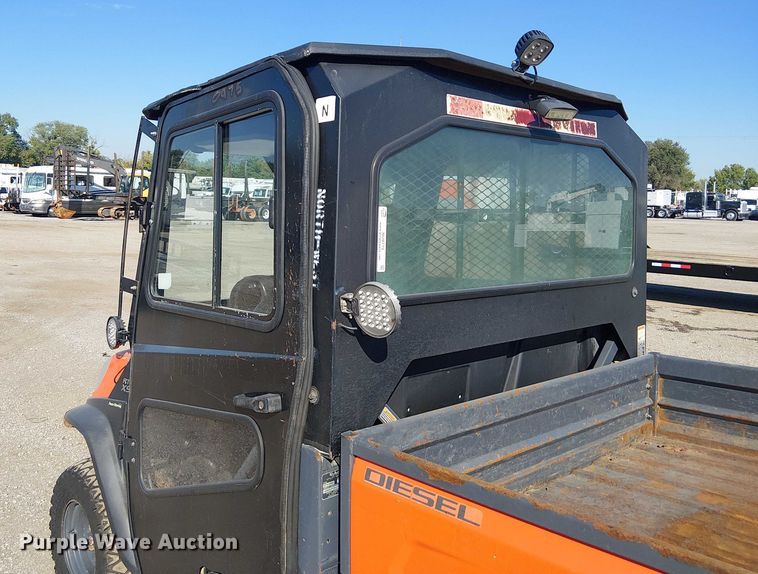 image for item NU9773 2014 Kubota RYV-X900 utility vehicle
