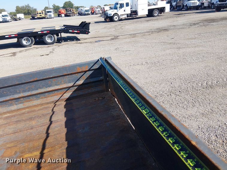 image for item NU9773 2014 Kubota RYV-X900 utility vehicle