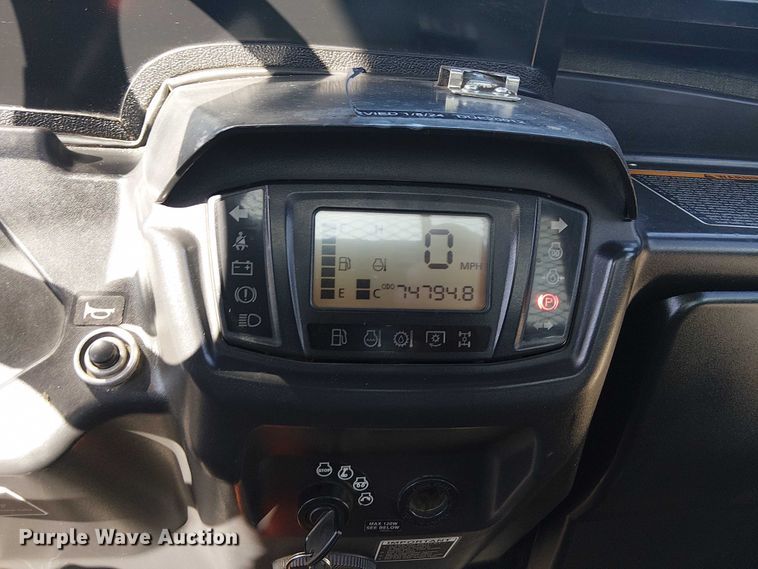 image for item NU9773 2014 Kubota RYV-X900 utility vehicle