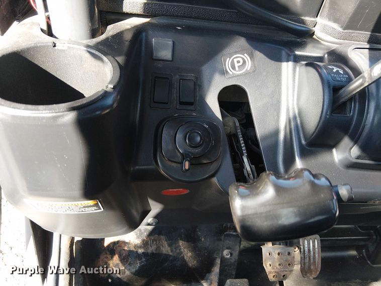 image for item NU9773 2014 Kubota RYV-X900 utility vehicle