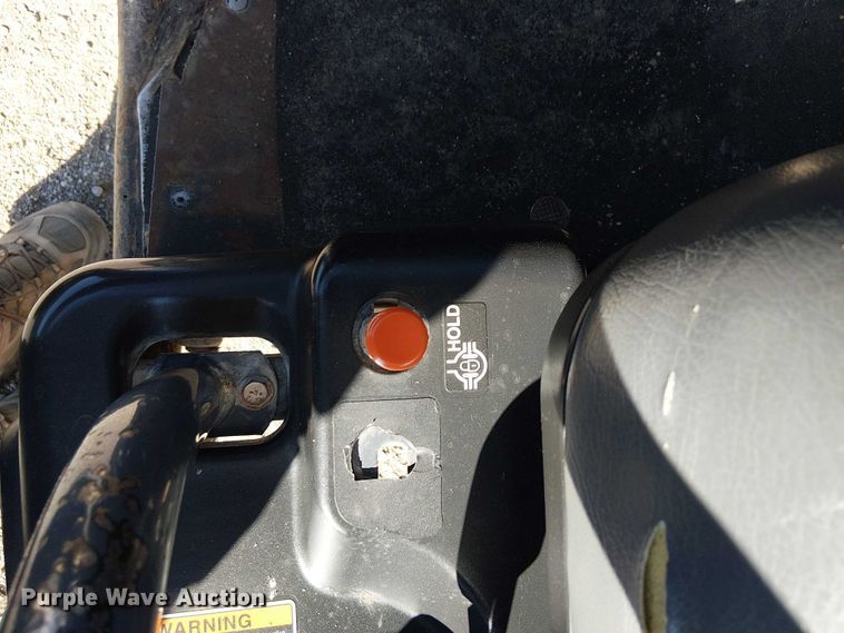 image for item NU9773 2014 Kubota RYV-X900 utility vehicle