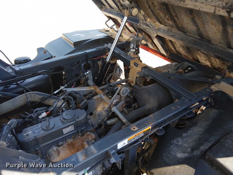 image for item NU9773 2014 Kubota RYV-X900 utility vehicle