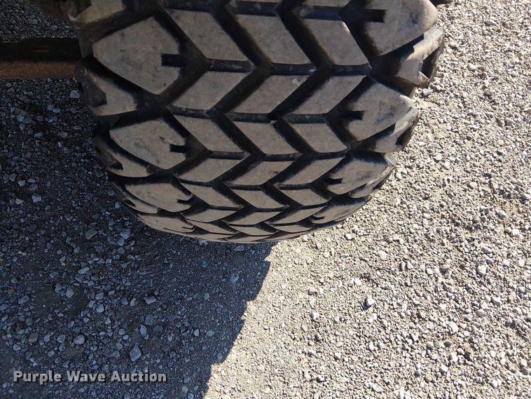 image for item NU9773 2014 Kubota RYV-X900 utility vehicle