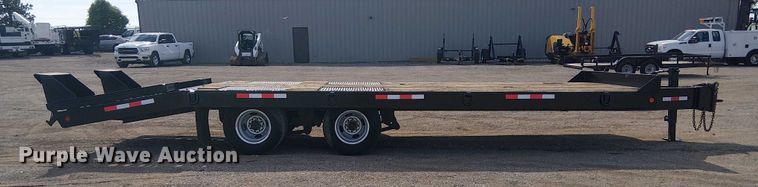 image for item NU9775 2007 Interstate  equipment trailer