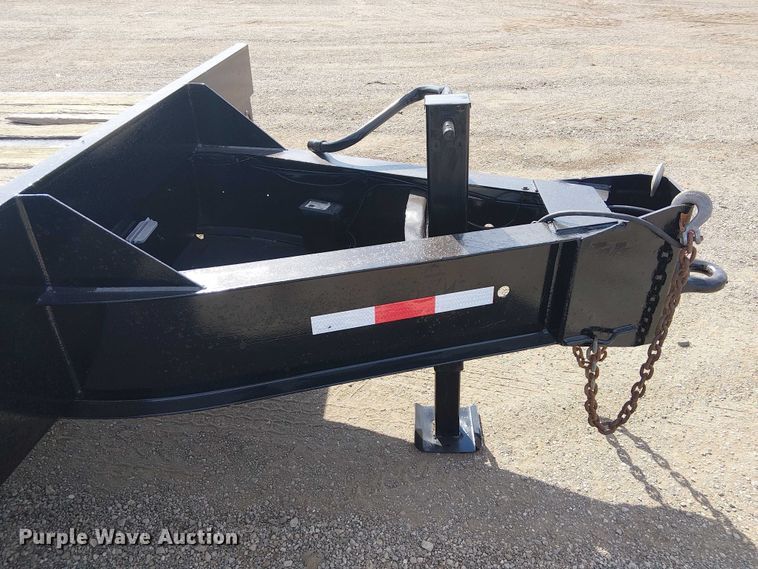 image for item NU9775 2007 Interstate  equipment trailer