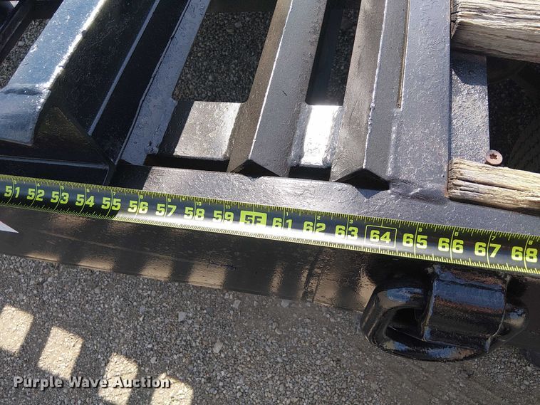 image for item NU9775 2007 Interstate  equipment trailer