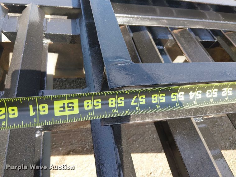 image for item NU9775 2007 Interstate  equipment trailer