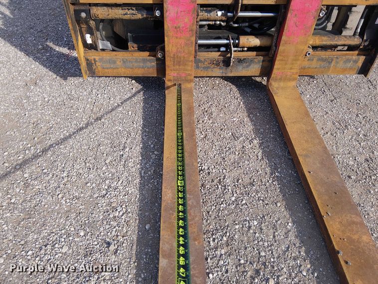 image for item NU9789 2004 Hyster H80XM forklift