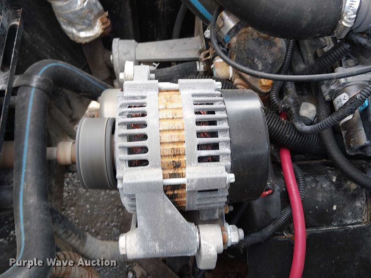 image for item NU9789 2004 Hyster H80XM forklift