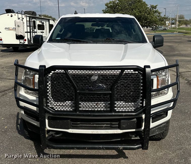 image for item OJ9931 2020 Ford F150 STX SuperCrew pickup truck