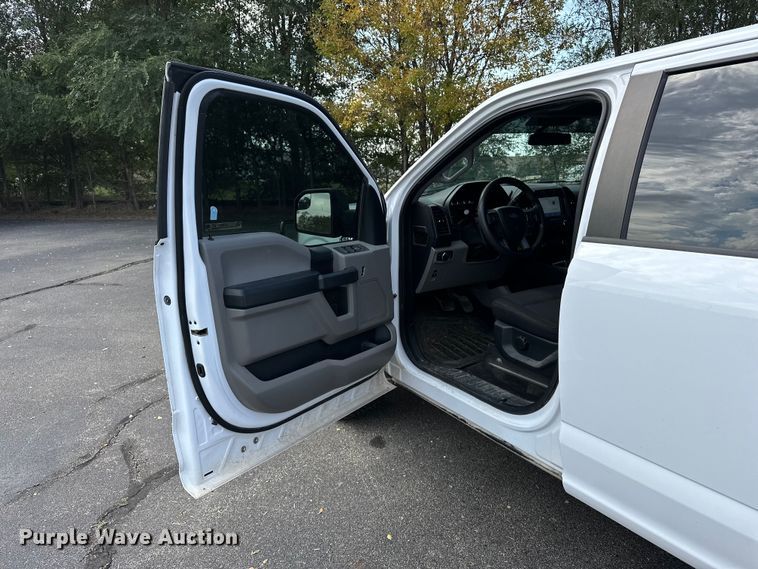 image for item OJ9931 2020 Ford F150 STX SuperCrew pickup truck