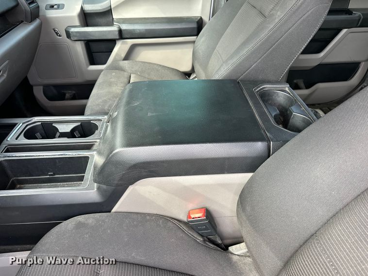 image for item OJ9931 2020 Ford F150 STX SuperCrew pickup truck