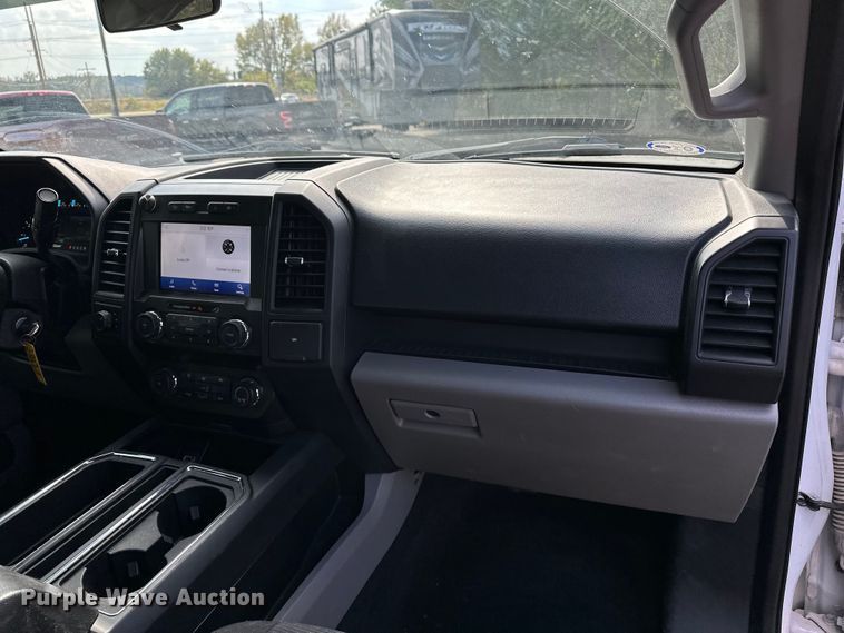 image for item OJ9931 2020 Ford F150 STX SuperCrew pickup truck