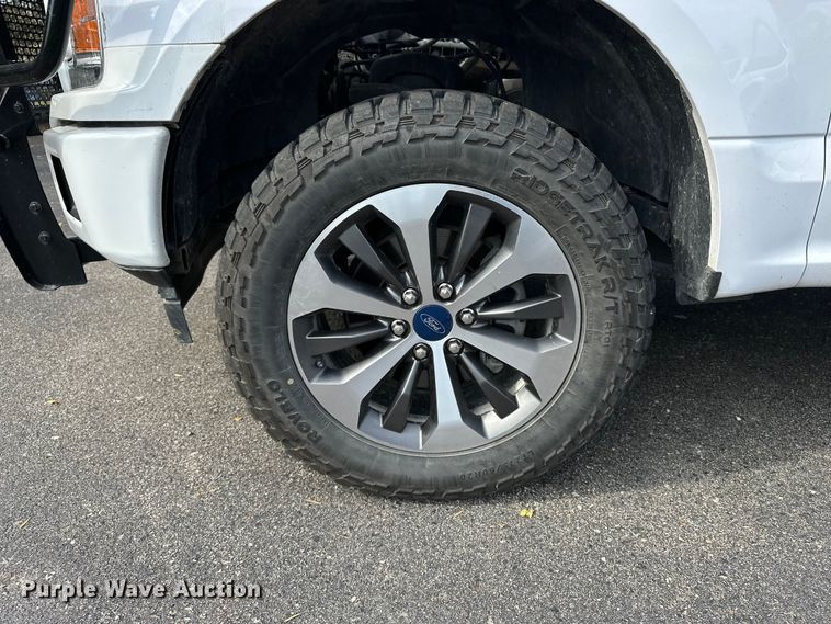 image for item OJ9931 2020 Ford F150 STX SuperCrew pickup truck