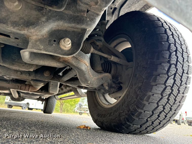 image for item OJ9932 2020 Ford F150 XLT SuperCrew pickup truck