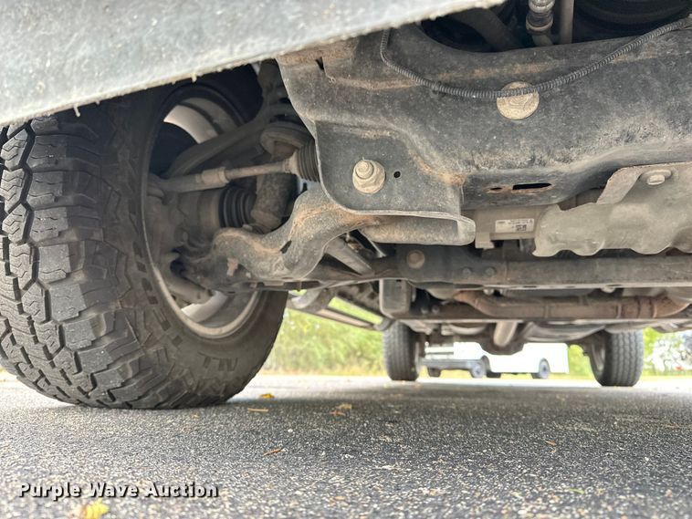 image for item OJ9932 2020 Ford F150 XLT SuperCrew pickup truck