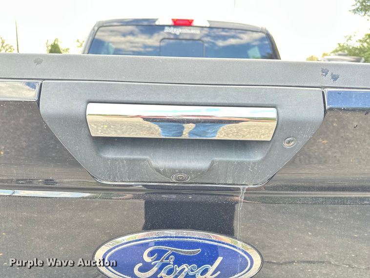 image for item OJ9932 2020 Ford F150 XLT SuperCrew pickup truck