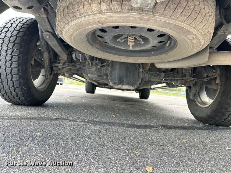 image for item OJ9932 2020 Ford F150 XLT SuperCrew pickup truck