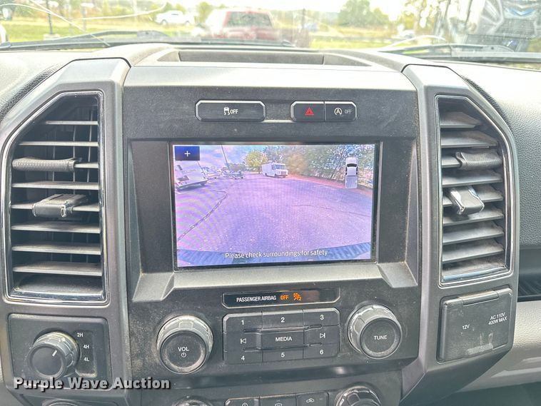 image for item OJ9932 2020 Ford F150 XLT SuperCrew pickup truck